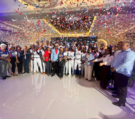 Presentan oficialmente al equipo Los Patriotas de San Cristóbal rumbo al Torneo Juvenil Doble AA